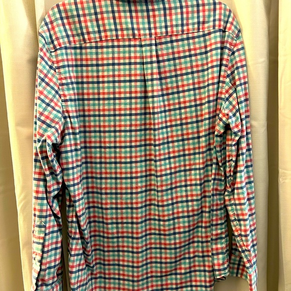 Vineyard Vines Button-Up - Picture 1 of 2